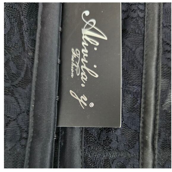 Alivia y Fashion waist trainer Garters Underbust Cosplay 5XL runs small READ - Picture 3 of 16